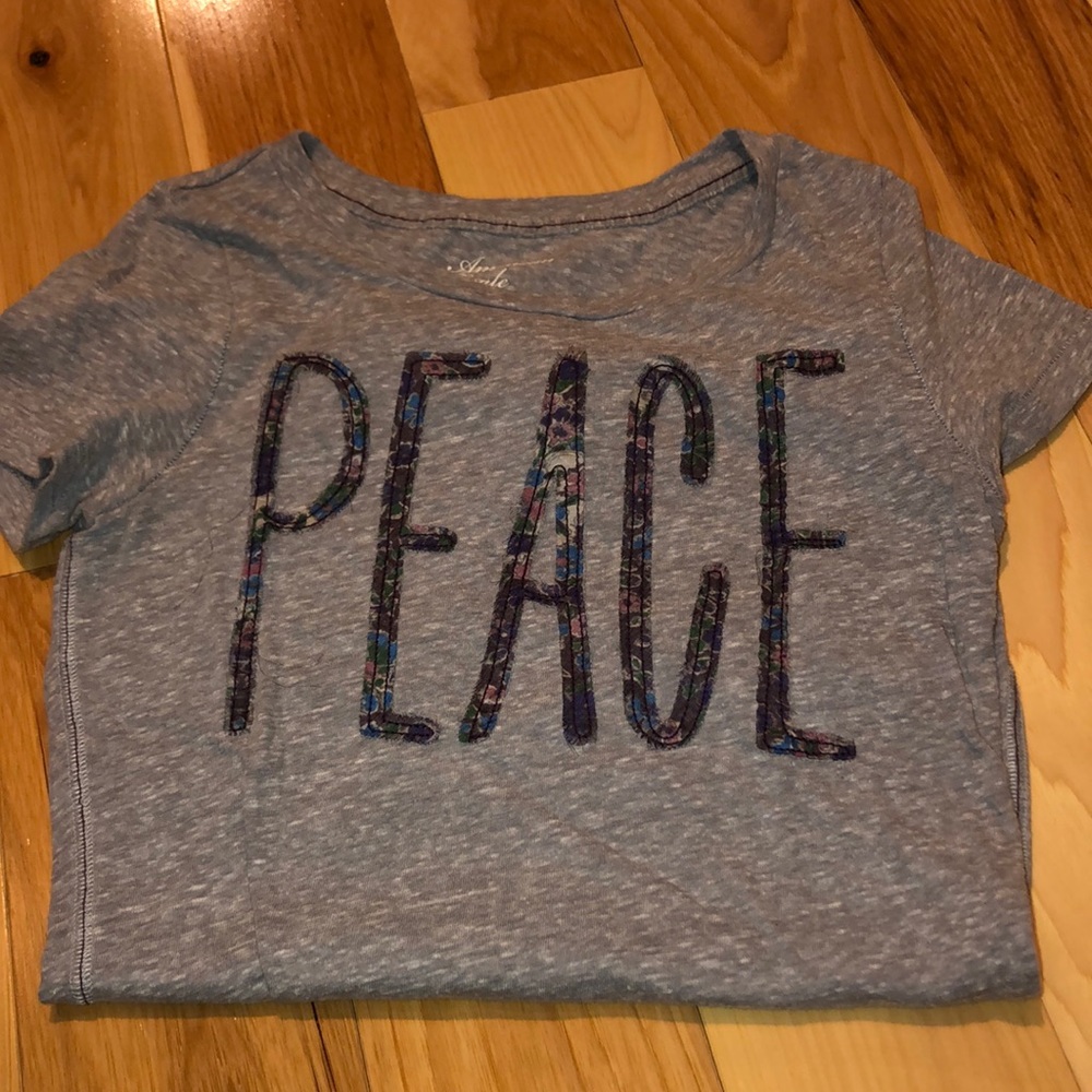 american eagle graphic tee shirt